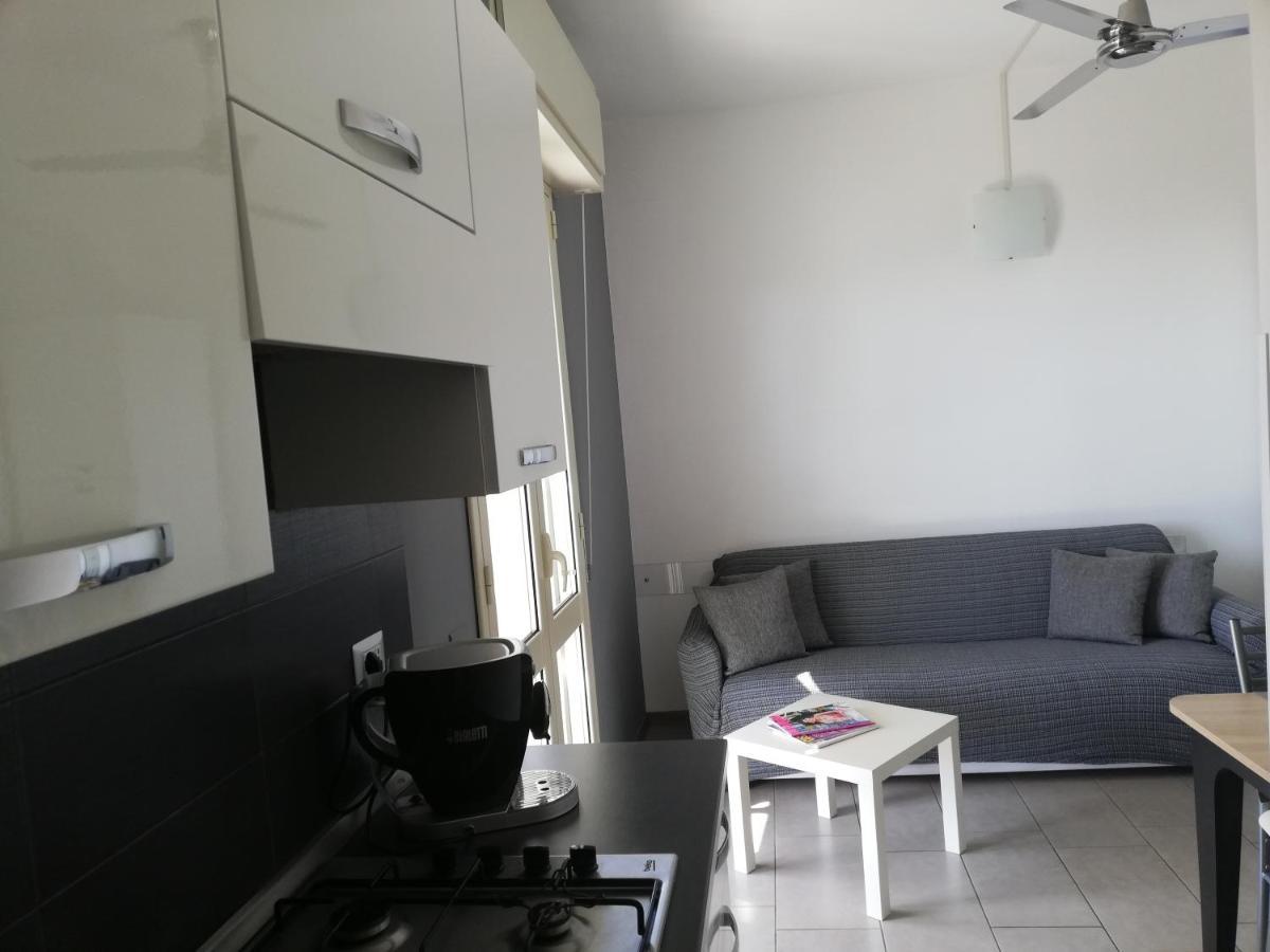 La Scogliera Bed & Breakfast Авола Екстериор снимка