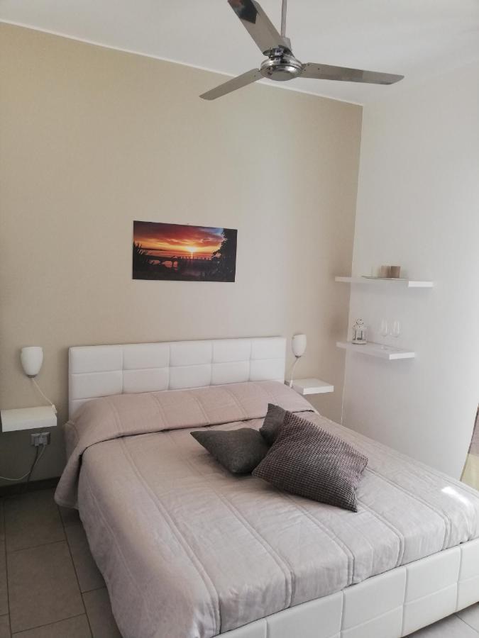 La Scogliera Bed & Breakfast Авола Екстериор снимка