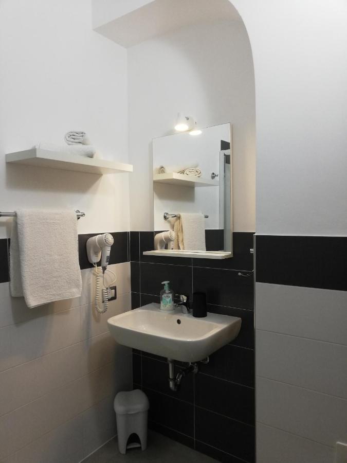 La Scogliera Bed & Breakfast Авола Екстериор снимка
